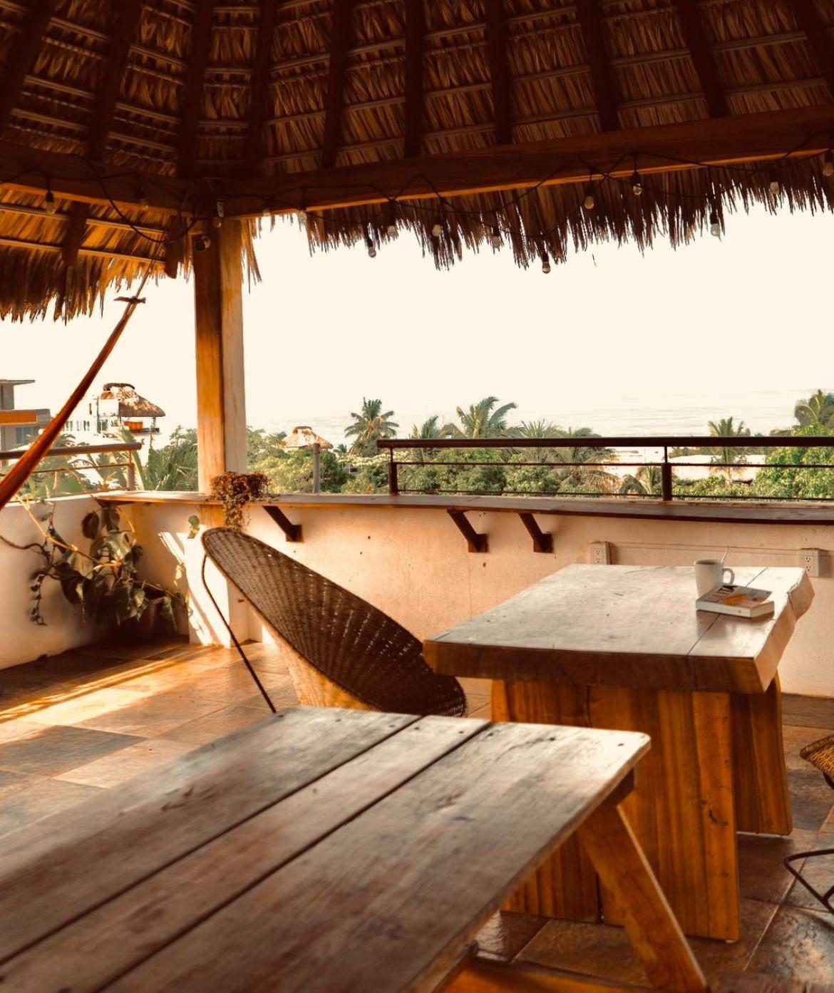 Ostello Surfnest Tamarindos Brisas de Zicatela Esterno foto
